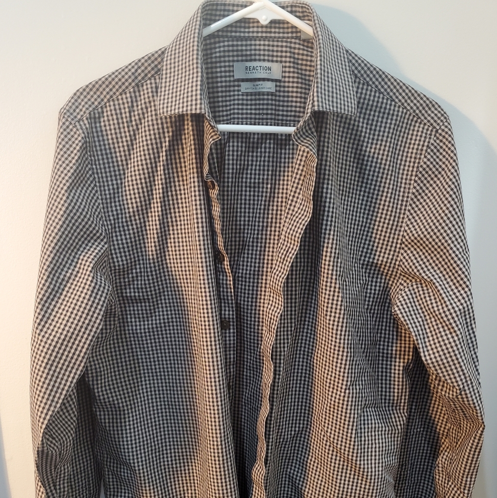 Kenneth Cole Reaction Button Down 15.5 34/35 beige black